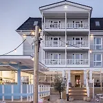 Beach Apartments Büsum Aparthotel 4*